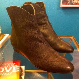 Stuart Weitzman Brown Leather Boots